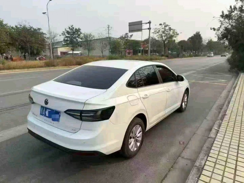桂林25年大众朗逸3