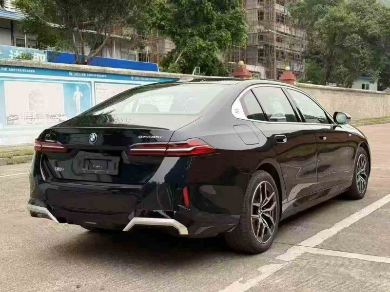 防城港25年宝马I59