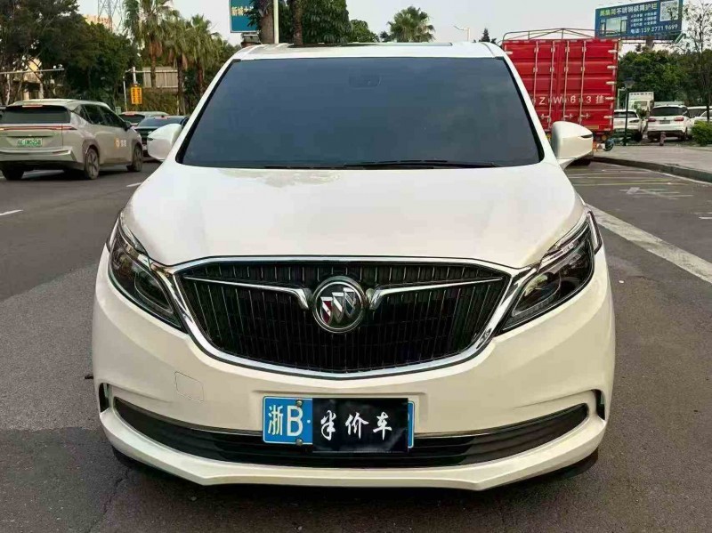珠海17年别克GL81