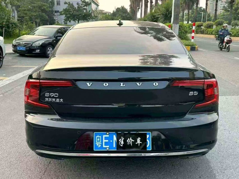 汕头23年沃尔沃S909