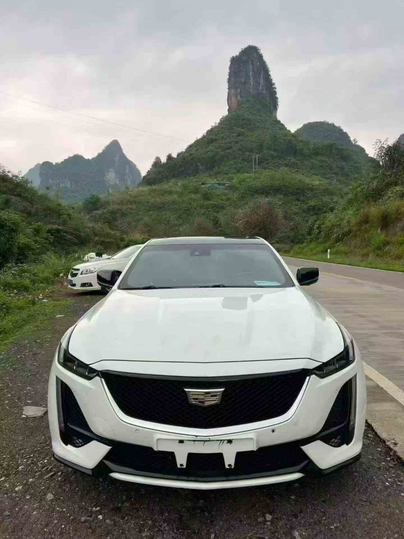 北海20年凯迪拉克CT51