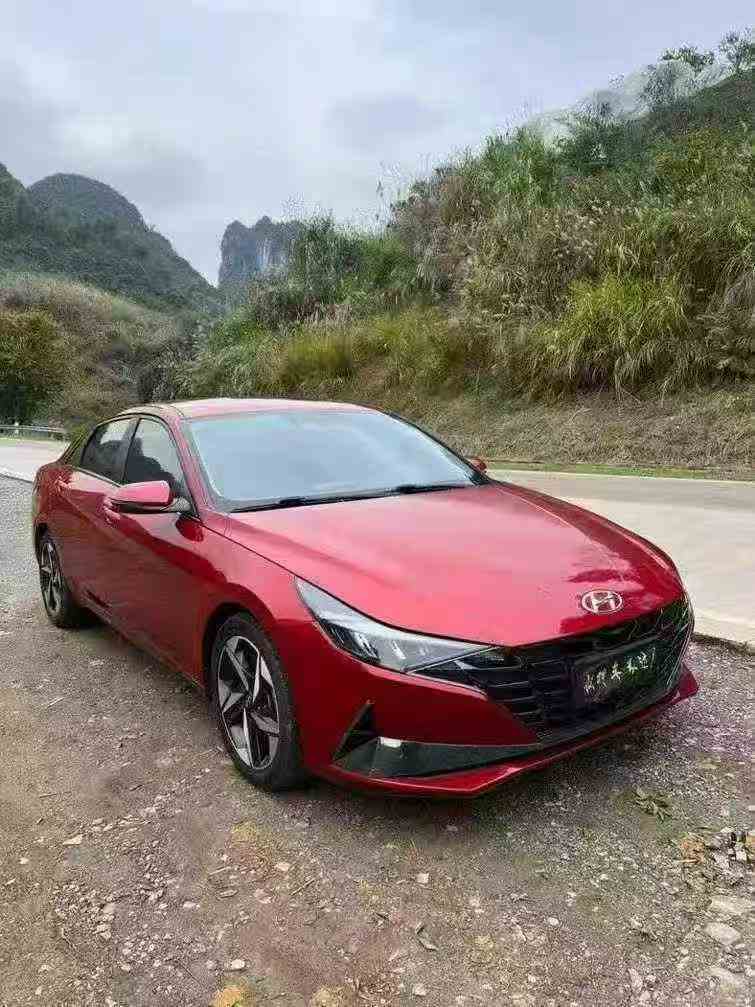桂林21年现代伊兰特2