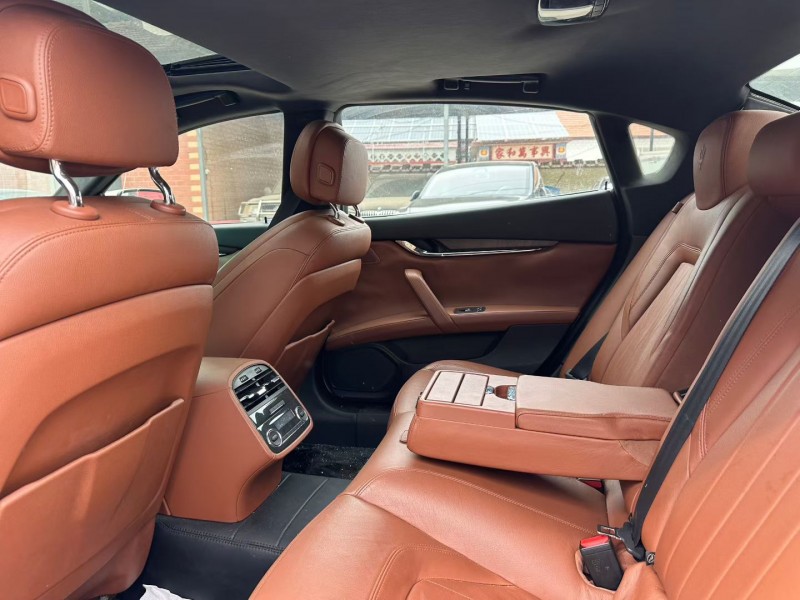 淄博14年玛莎拉蒂总裁5