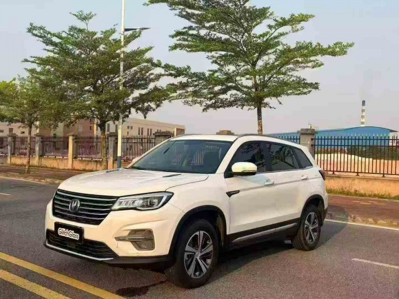 珠海20年长安汽车CS753