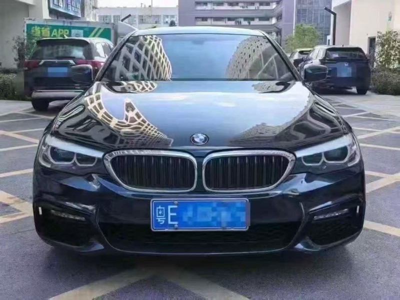 深圳17年宝马5系1