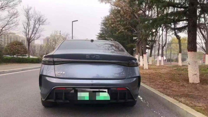 东营25年比亚迪海豹9