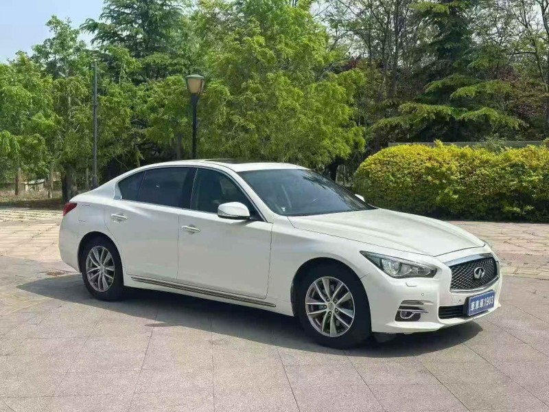 东营17年英菲尼迪Q50L3
