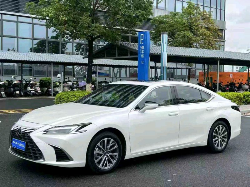 东莞25年雷克萨斯ES3