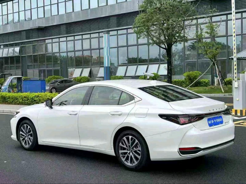 东莞25年雷克萨斯ES4