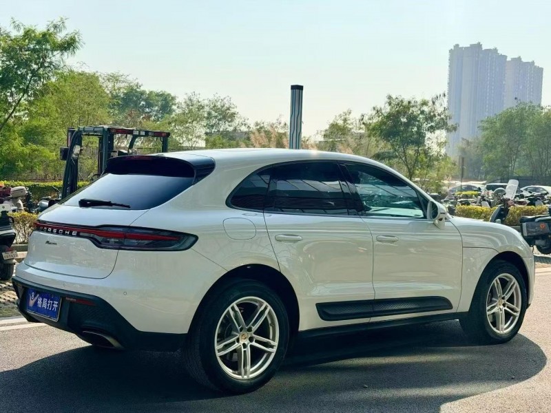 东莞23年保时捷Macan9