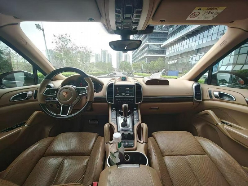 东莞15年保时捷Macan8