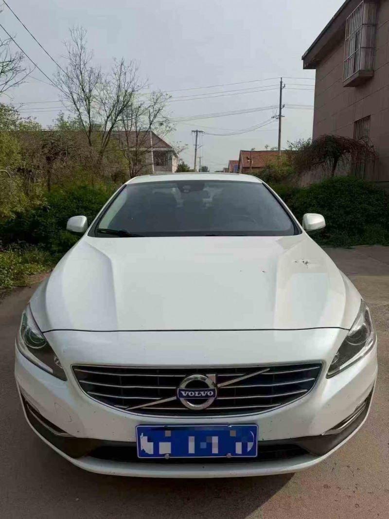 东营16年沃尔沃S60L1