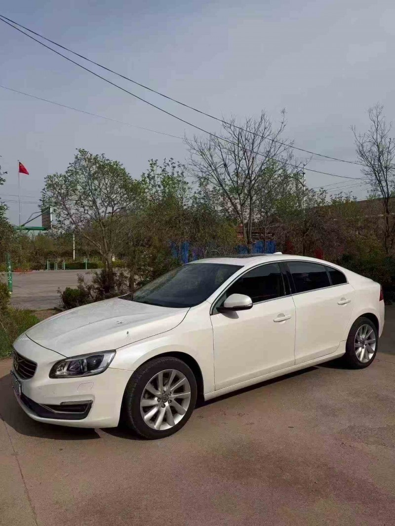 东营16年沃尔沃S60L2