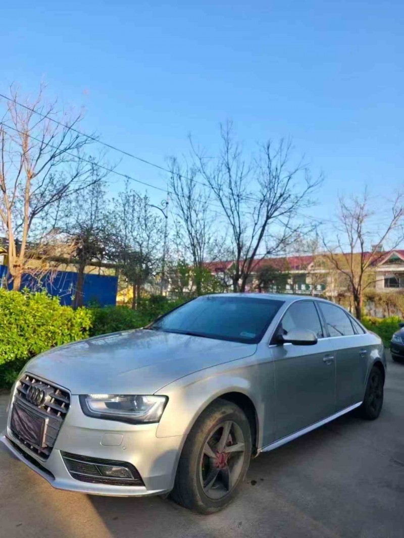 济宁15年奥迪A4L3