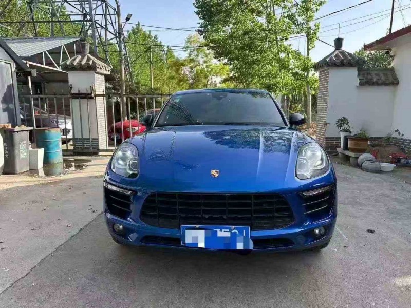 潍坊17年保时捷Macan1