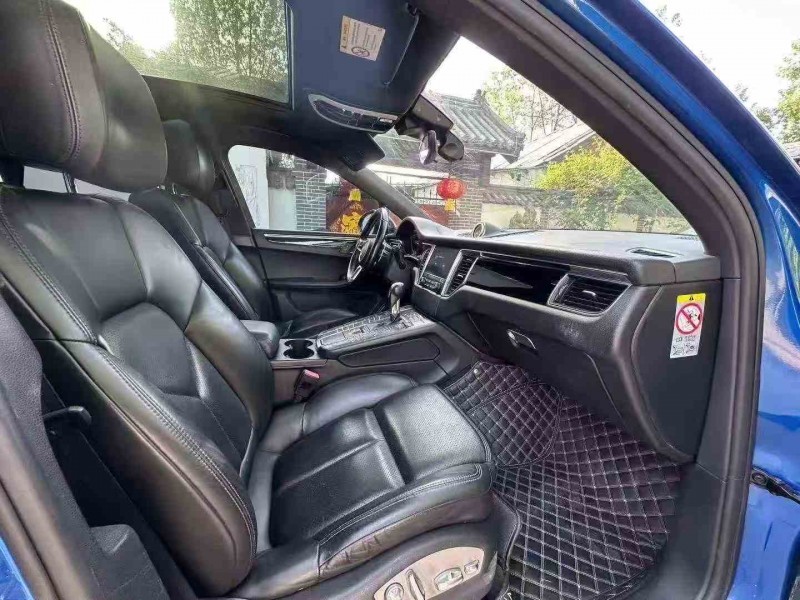潍坊17年保时捷Macan6