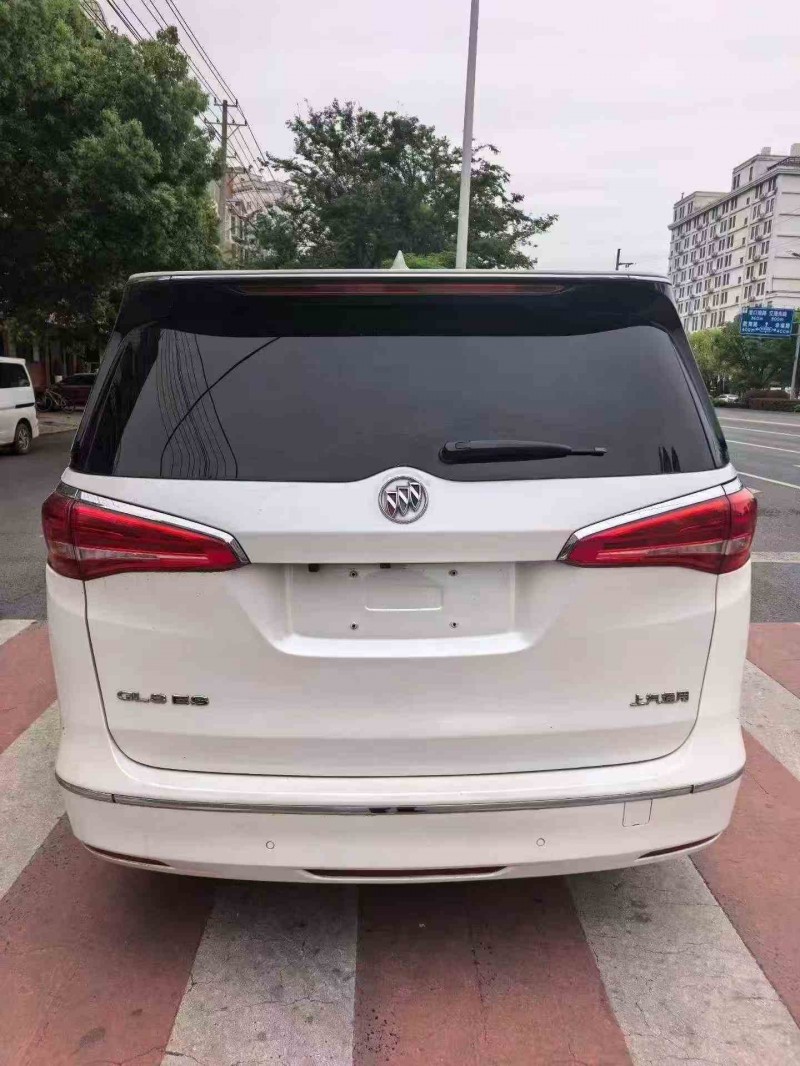 铜陵18年别克GL87