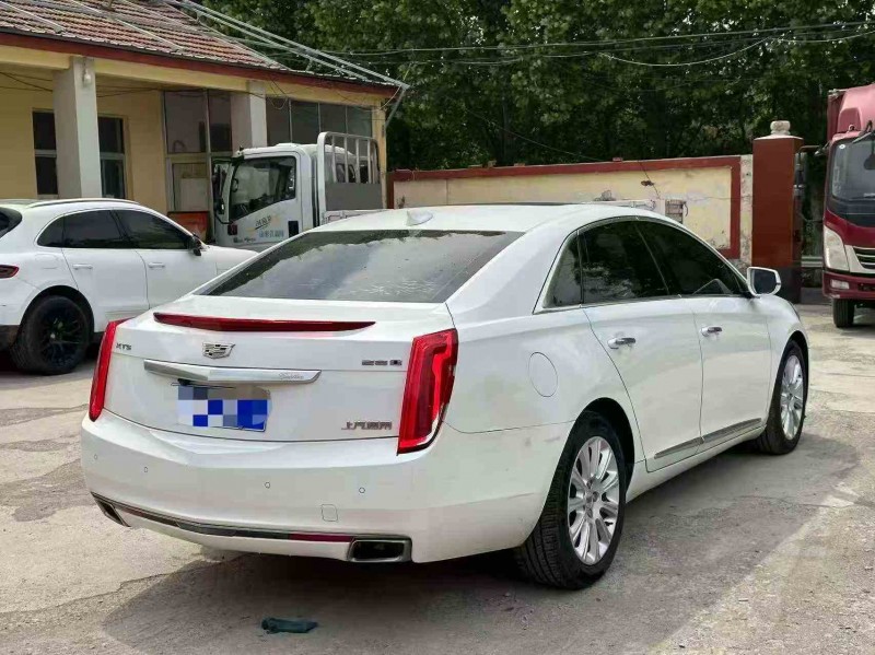 东营17年凯迪拉克XTS6