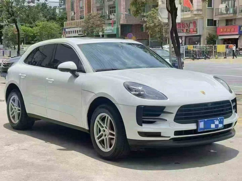 汕头20年保时捷Macan2