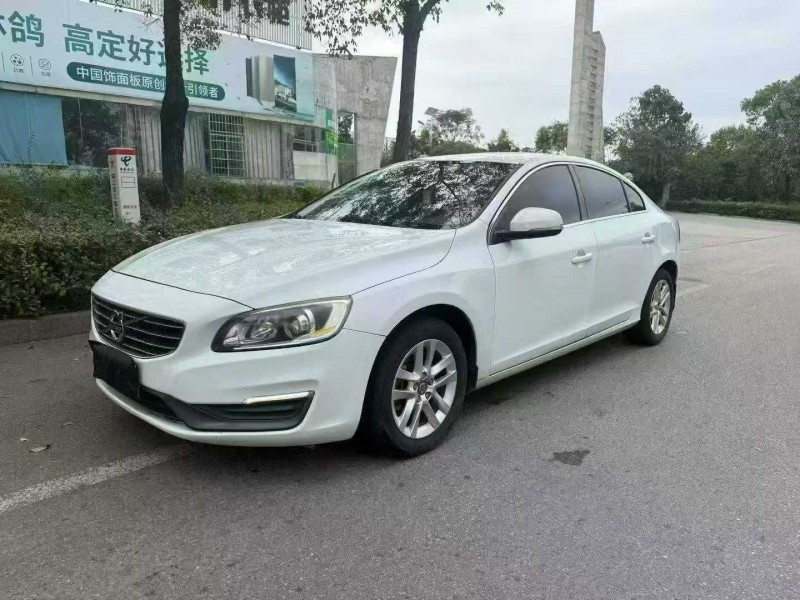 娄底15年沃尔沃S60L2
