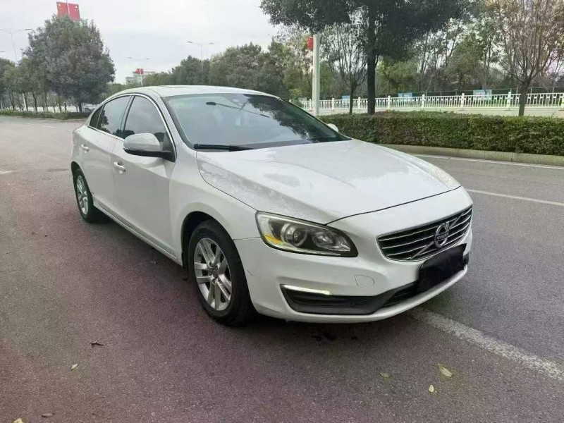娄底15年沃尔沃S60L3
