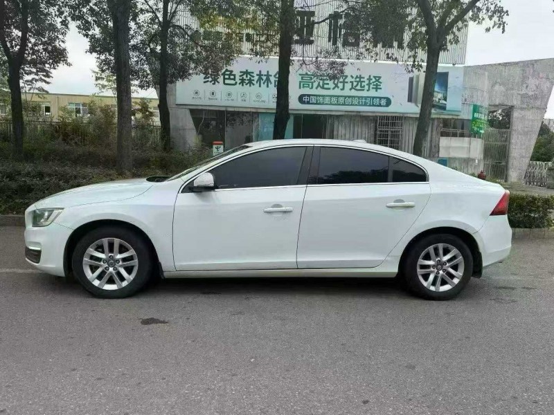 娄底15年沃尔沃S60L7