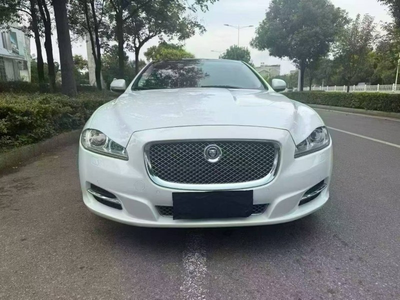 娄底12年捷豹XJL1