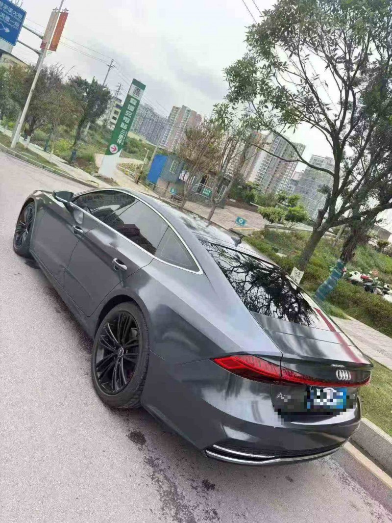 达州22年奥迪A7L4