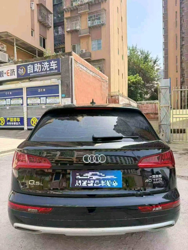 达州20年奥迪Q59