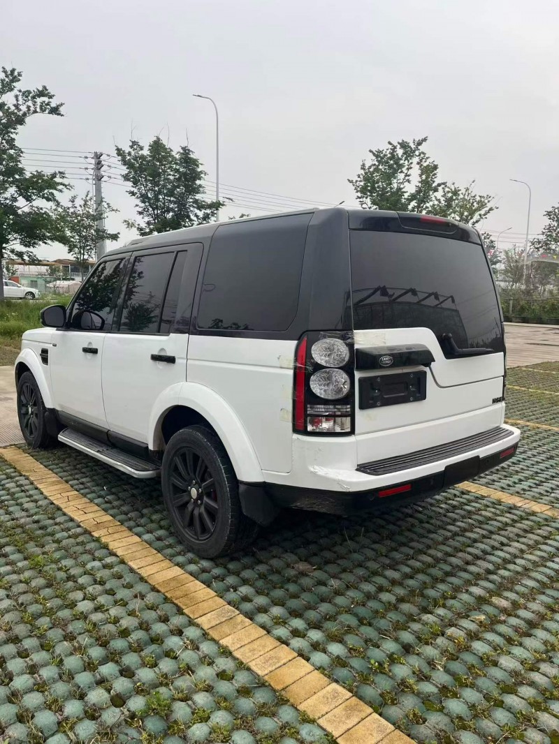 徐州16年路虎发现8