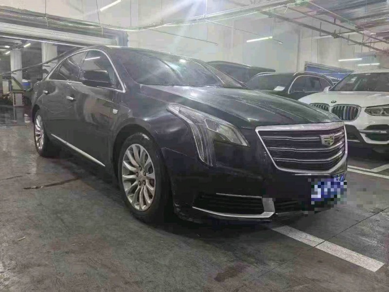 重庆20年凯迪拉克XTS2