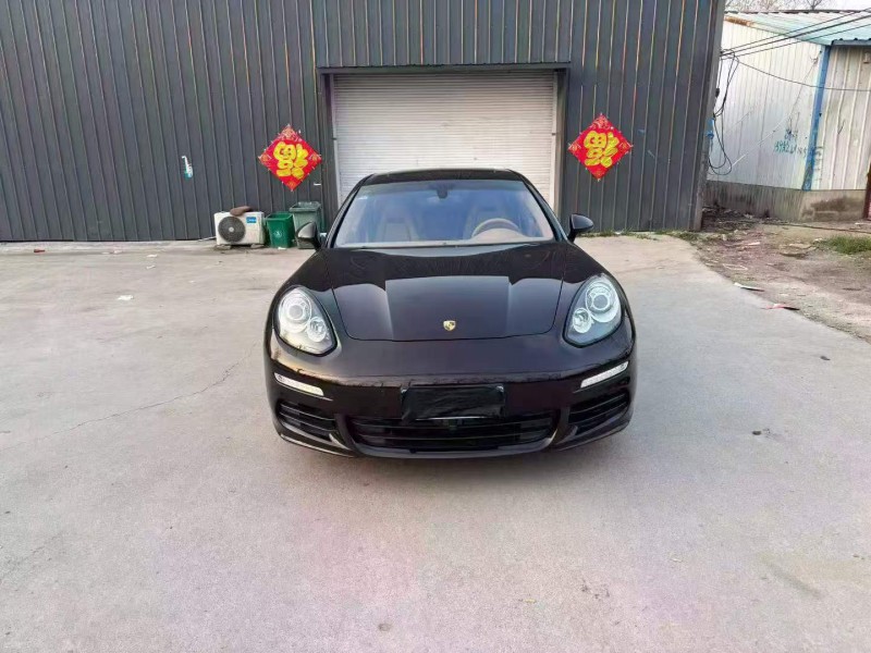 徐州16年保时捷帕拉梅拉1