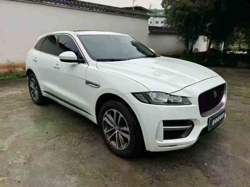 重庆17年捷豹F-PACE3