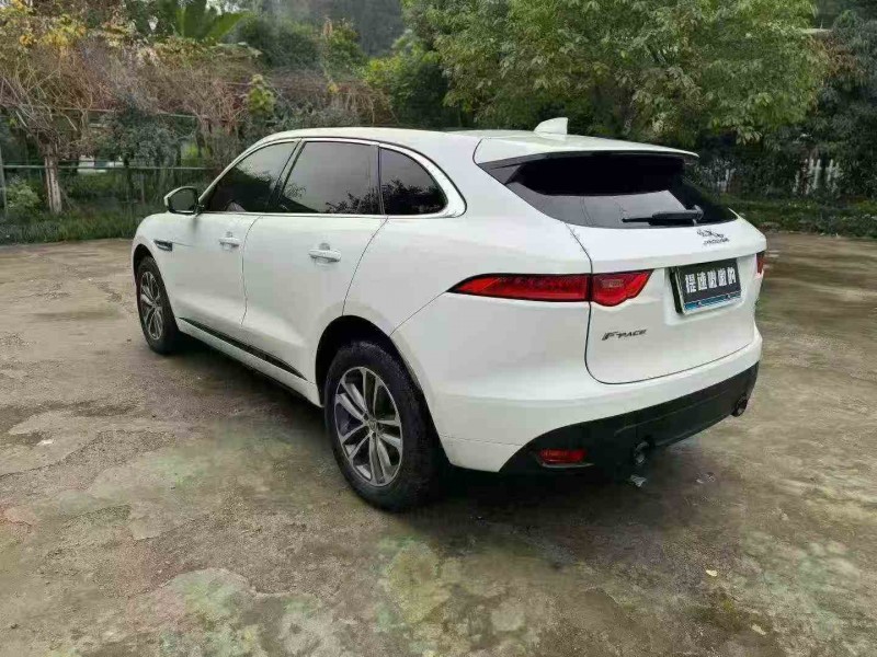 重庆17年捷豹F-PACE8