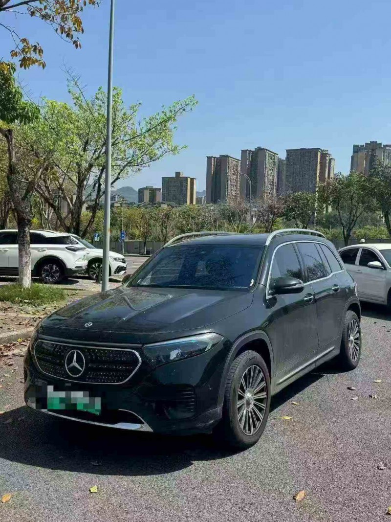 重庆23年奔驰EQB3