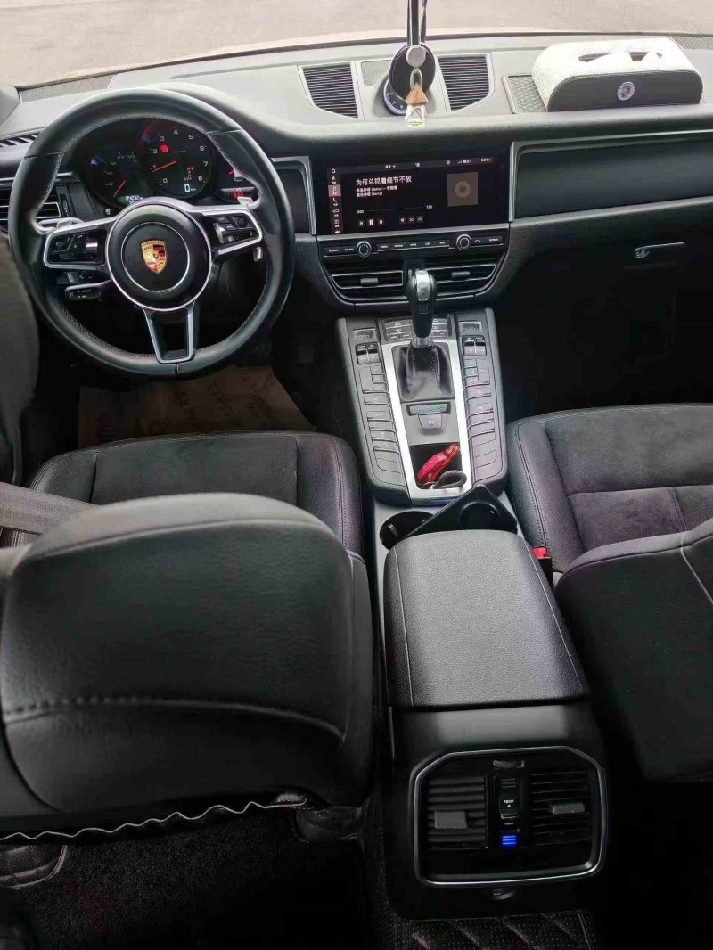 绵阳19年保时捷Macan7