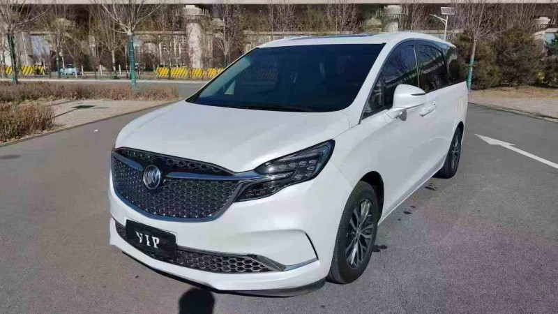 天津22年别克GL82
