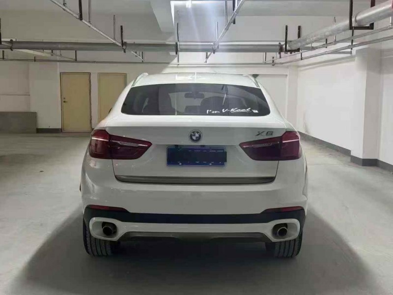 郑州17年宝马X68
