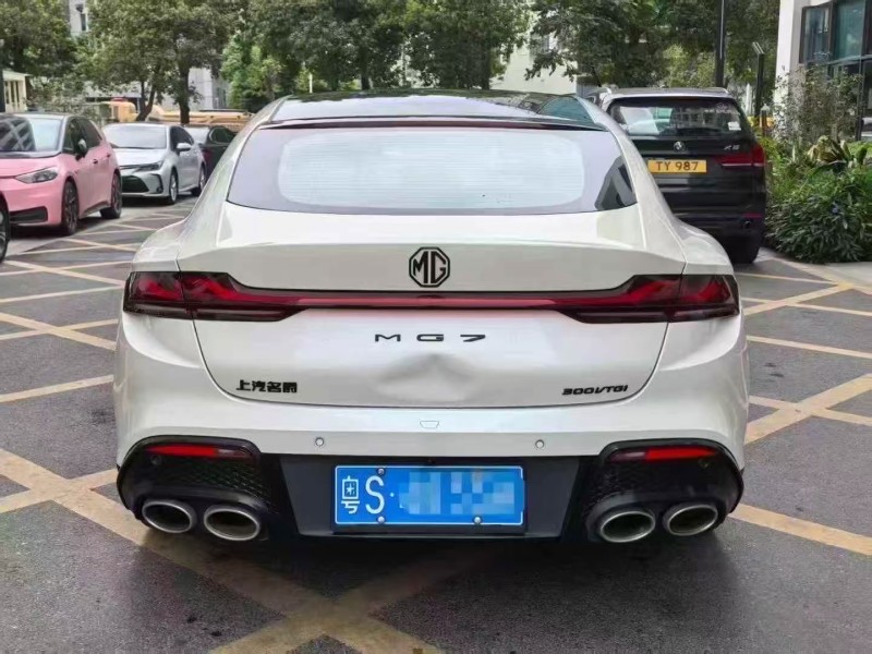 深圳25年名爵78