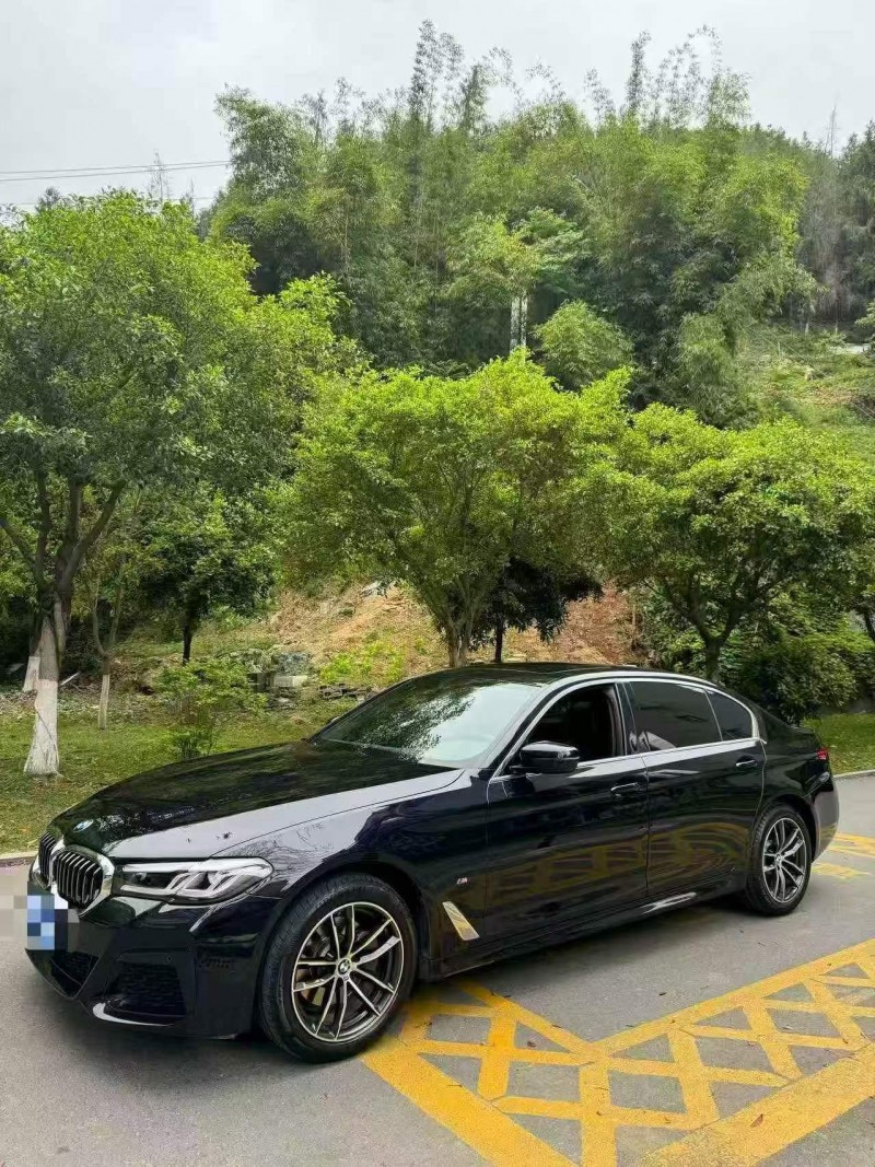重庆23年宝马5系2