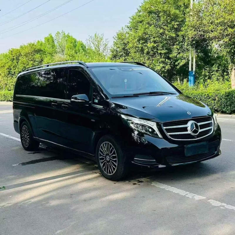 东营19年奔驰V2