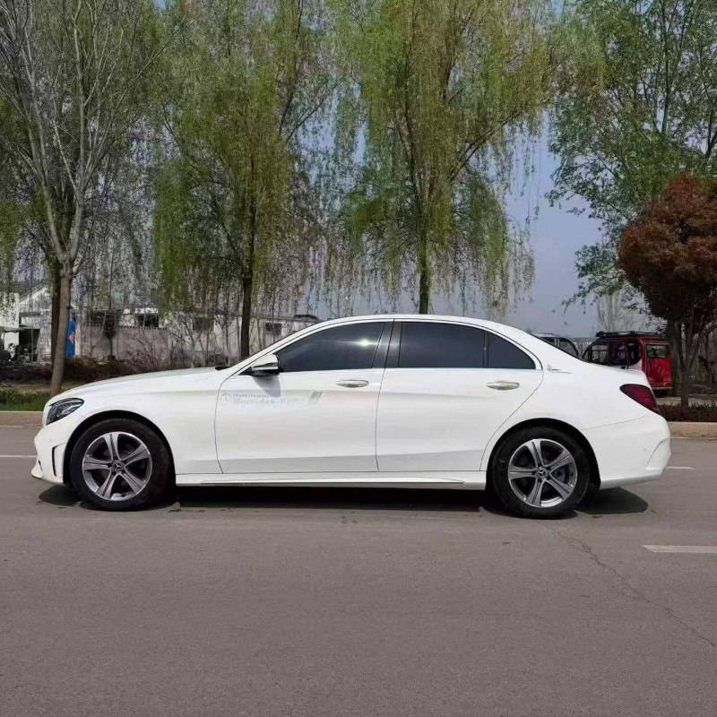 东营21年奔驰C6