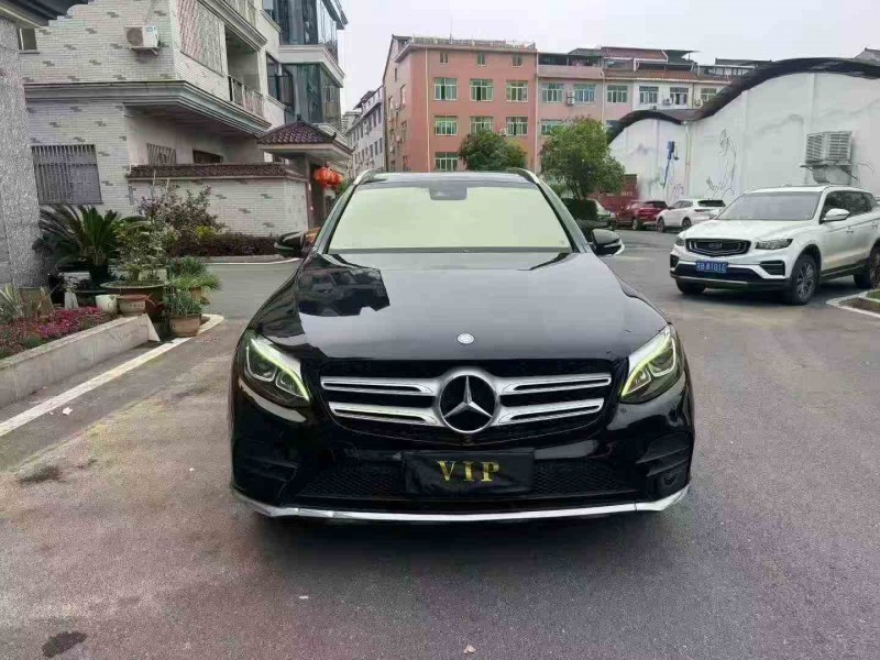 金华17年奔驰GLC1