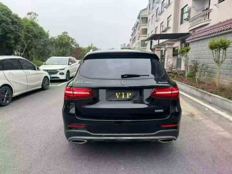 金华17年奔驰GLC9