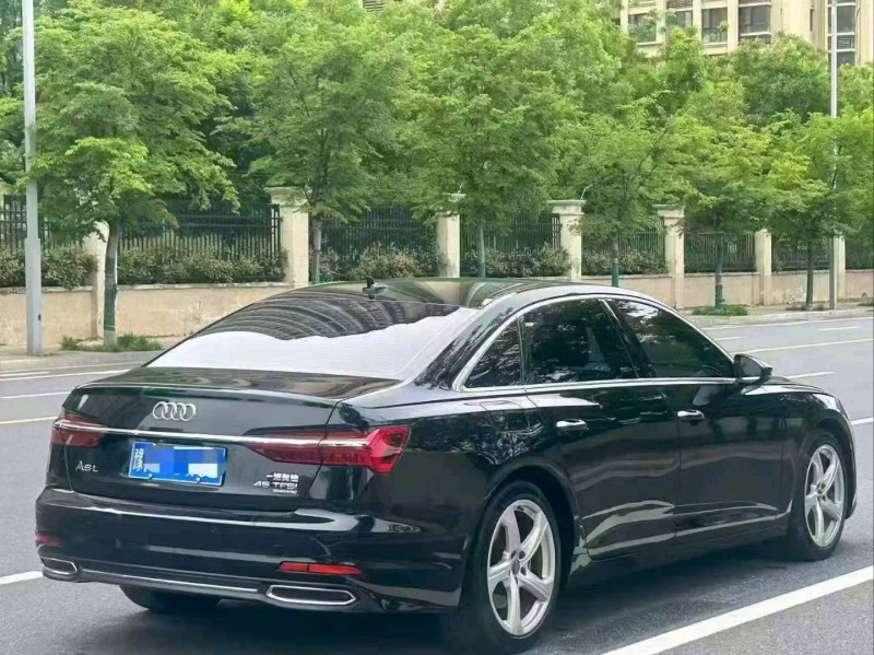 新乡20年奥迪A6L9