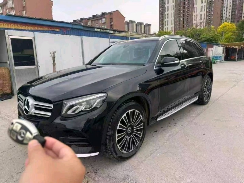 淄博19年奔驰GLC2