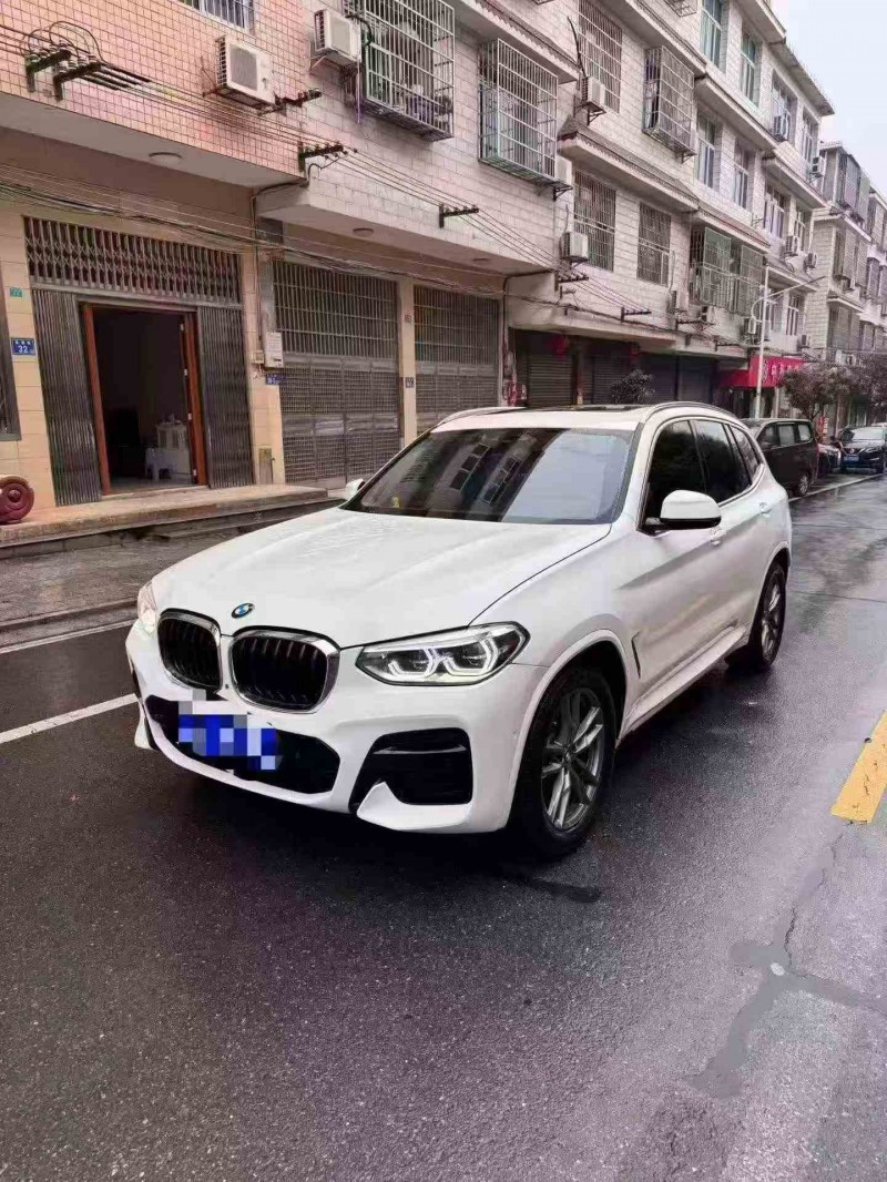 常德20年宝马X32