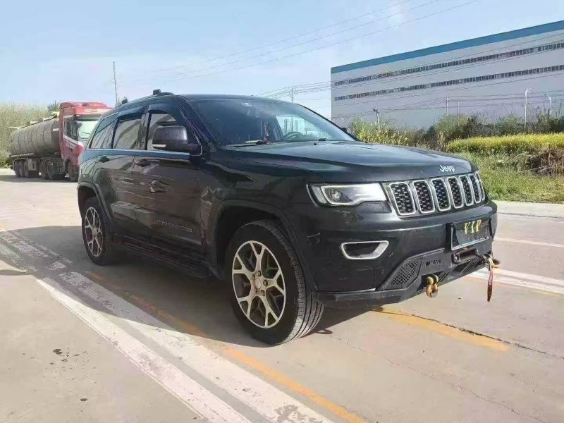 菏泽21年Jeep大切诺基2