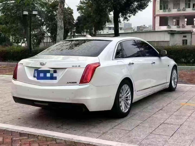 江门17年凯迪拉克CT68