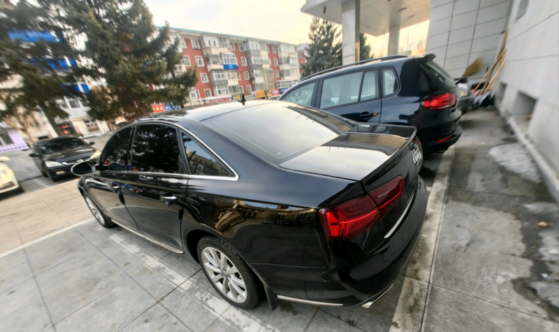 呼伦贝尔13年奥迪A6L3